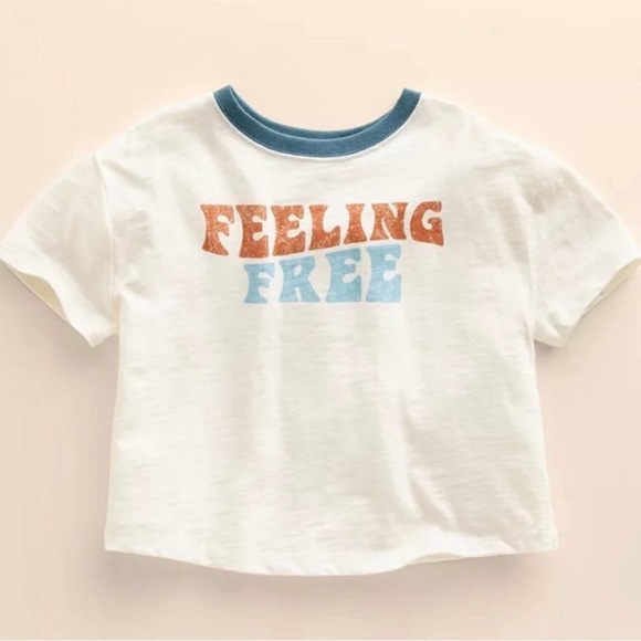 “Feeling Free” Tee - Picture 1 of 2